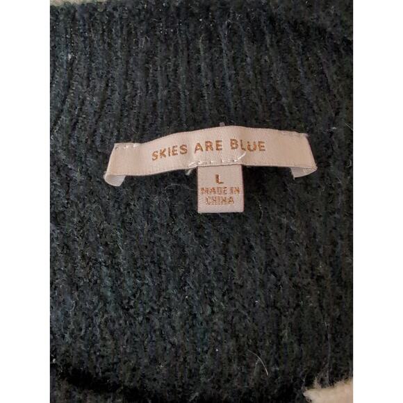 Blue Sky cozy dark green tan and ivory sweater - Picture 6 of 8